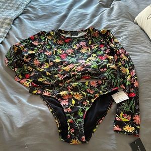 NWT  Kate Spade bathing suit
